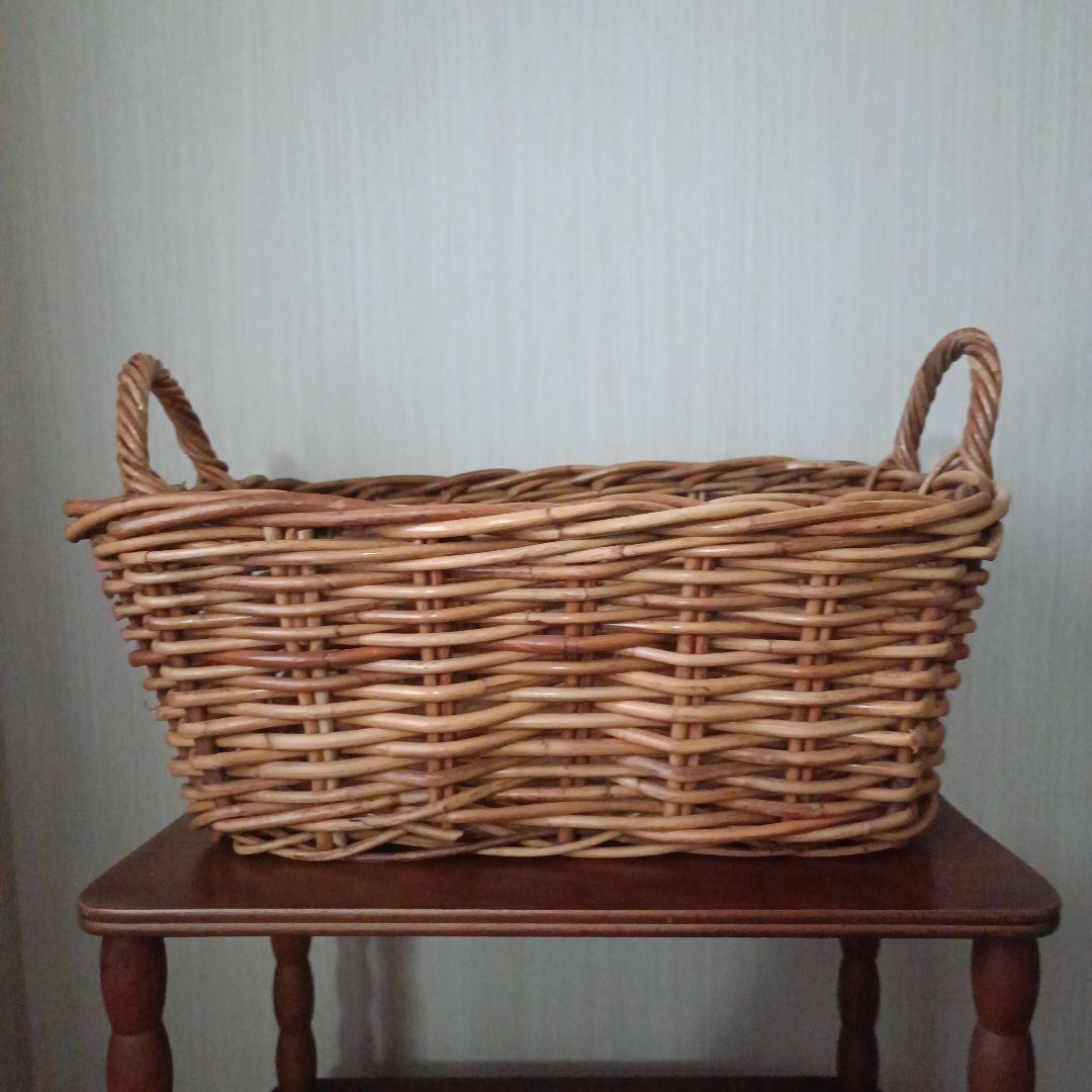 ヴィンテージ 籠 大きめ バスケット 脱衣籠 カゴ 蚤の市 古道具 レトロ