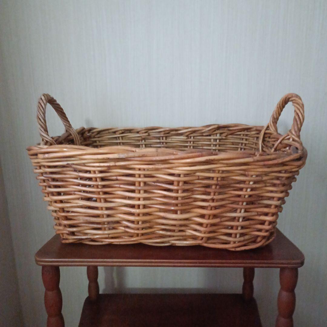 ヴィンテージ 籠 大きめ バスケット 脱衣籠 カゴ 蚤の市 古道具 レトロ