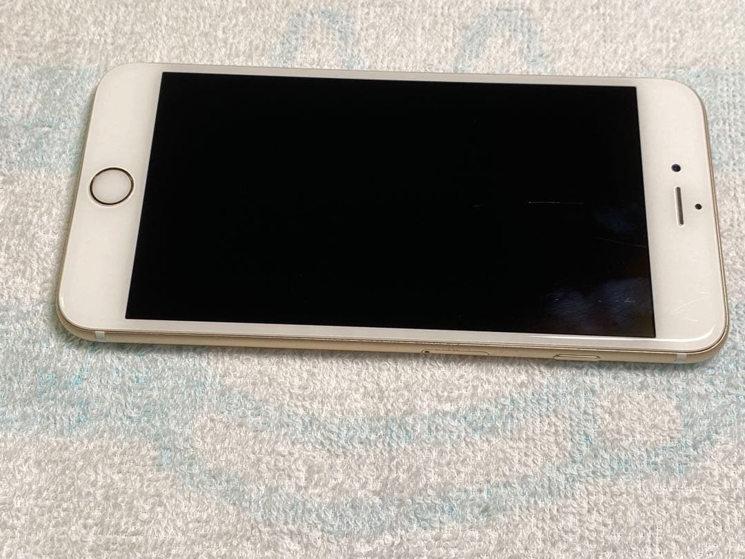 Apple iPhone 6s Plus 64GB ゴールド バッテリー100%