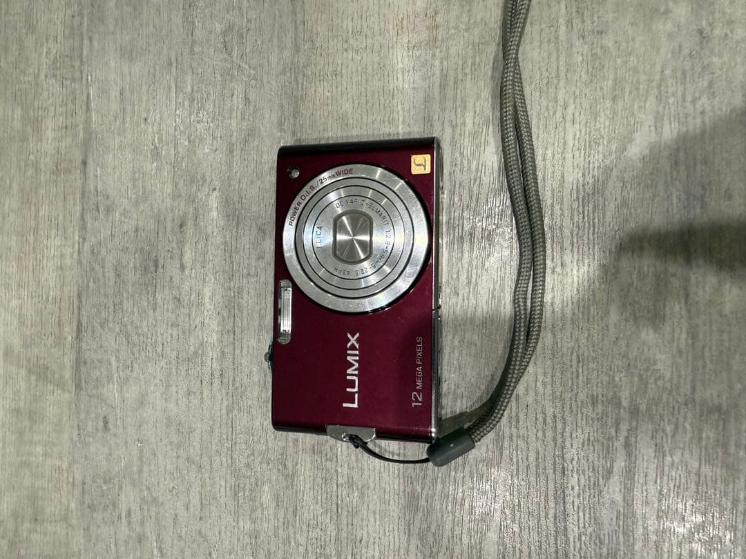 Panasonic LUMIX 12メガピクセル デジタルカメラ パープル