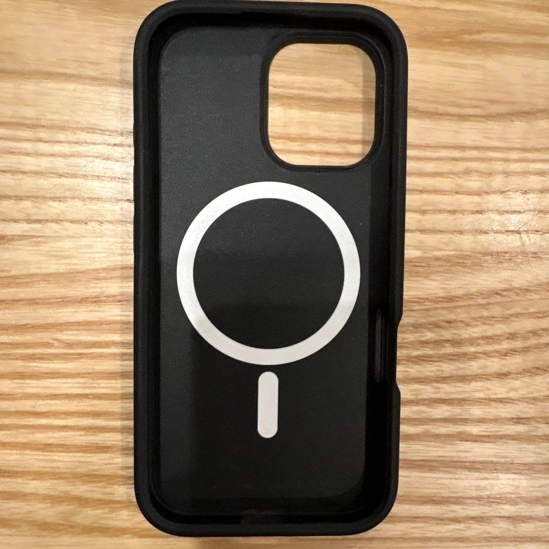 CASETiFY ブラック MagSafe対応ケース(iPhone16用)