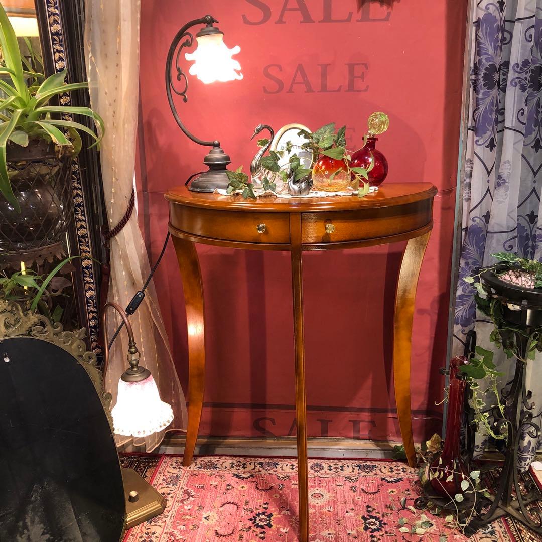 アンティークPT アクセントホールキャビネット