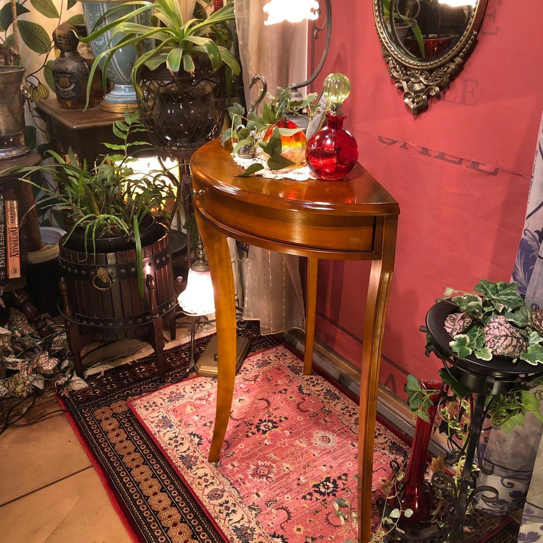 アンティークPT アクセントホールキャビネット