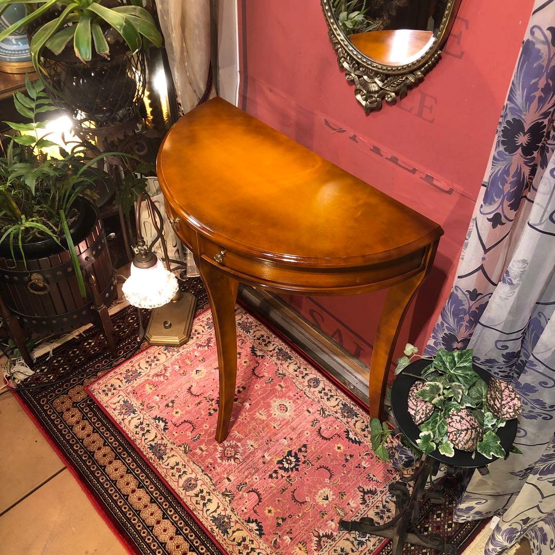 アンティークPT アクセントホールキャビネット