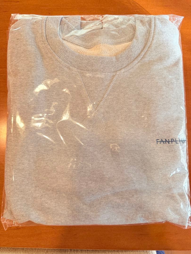 Gドラゴンファンミーティング　スウェット　グレー