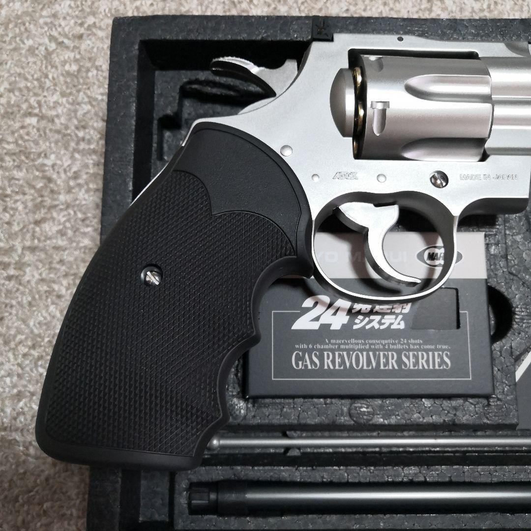 コルトパイソン .357マグナム ステンレスモデル 6インチ