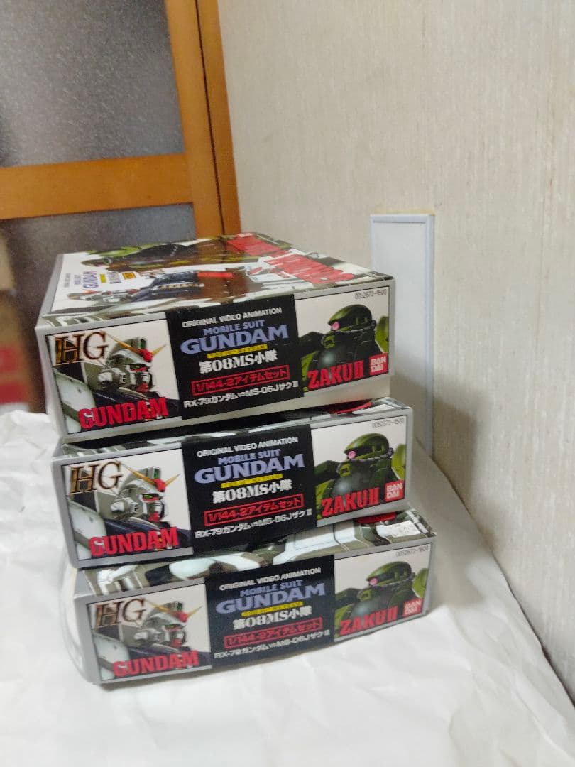 未組立HGガンダムVSザク3個セットHG陸戦型ガンダムVSザク3個セット