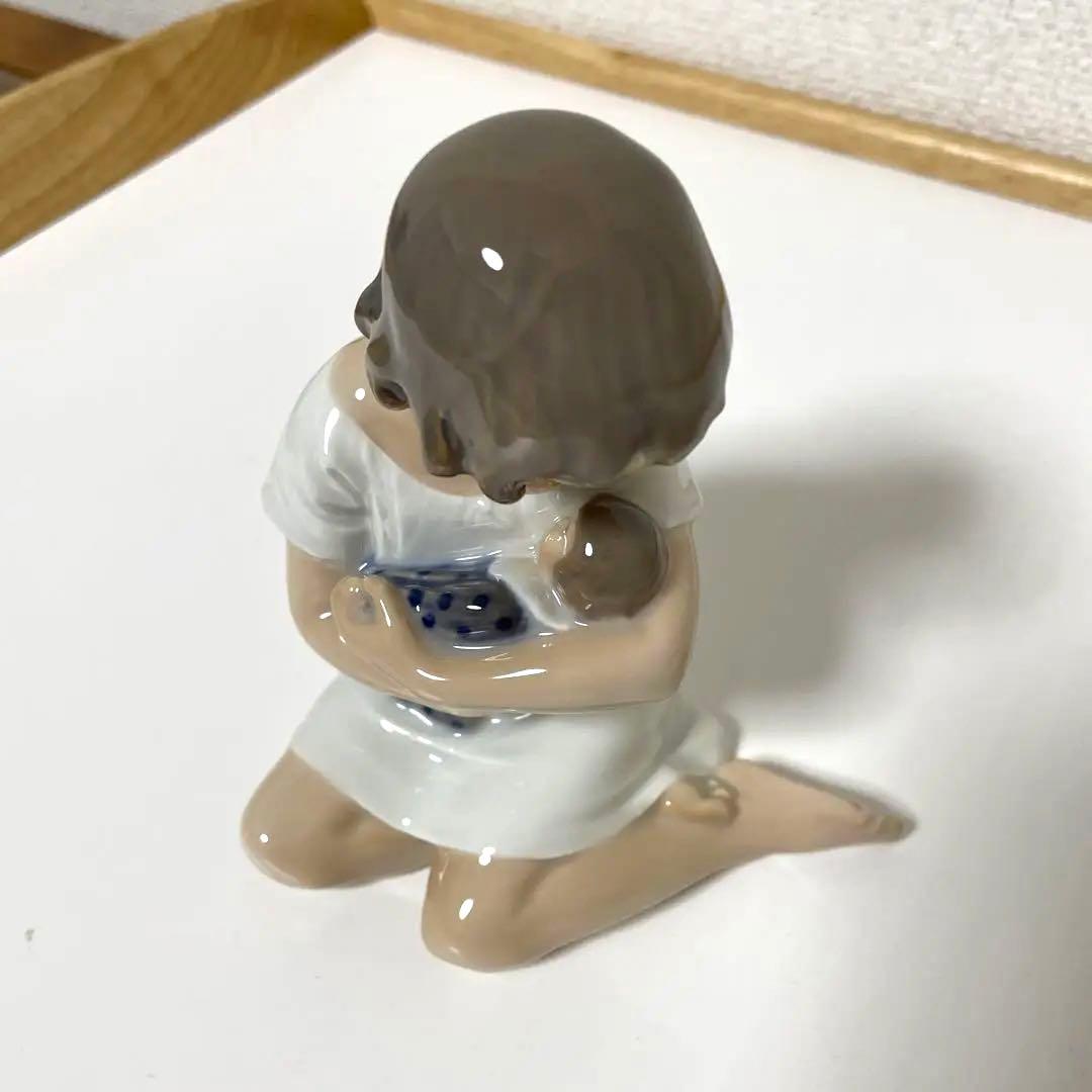 ・Girl with doll・１９７４年ー１９７８年・１３cm・ＲＣ・