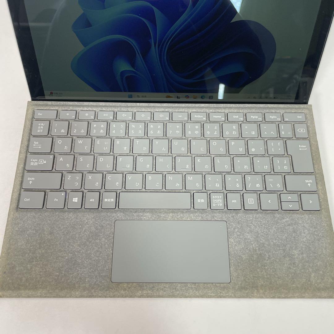 Surface Pro5 タイプカバー付 12インチ 軽量 持ち運びに便利