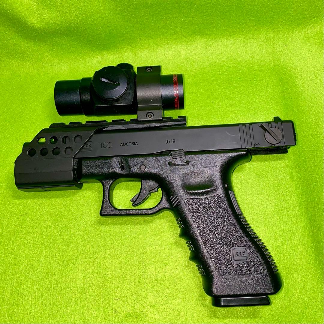 【東京マルイ】Glock18C ガス・ブローバック／ロングマガジン／ドットサイト