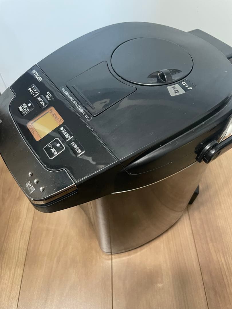 TIGER PIG-S型 蒸気レス　電気ポット 3.0L ブラック　とく子さん