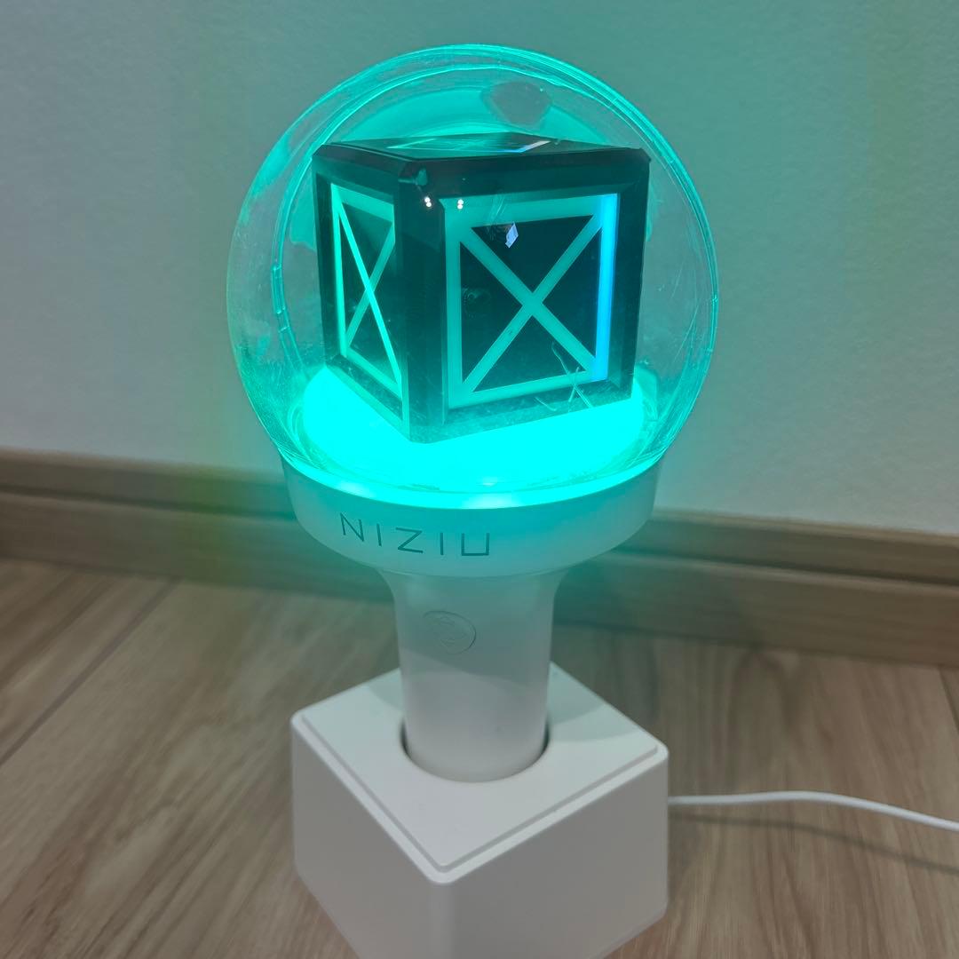 NiziU　ペンライト