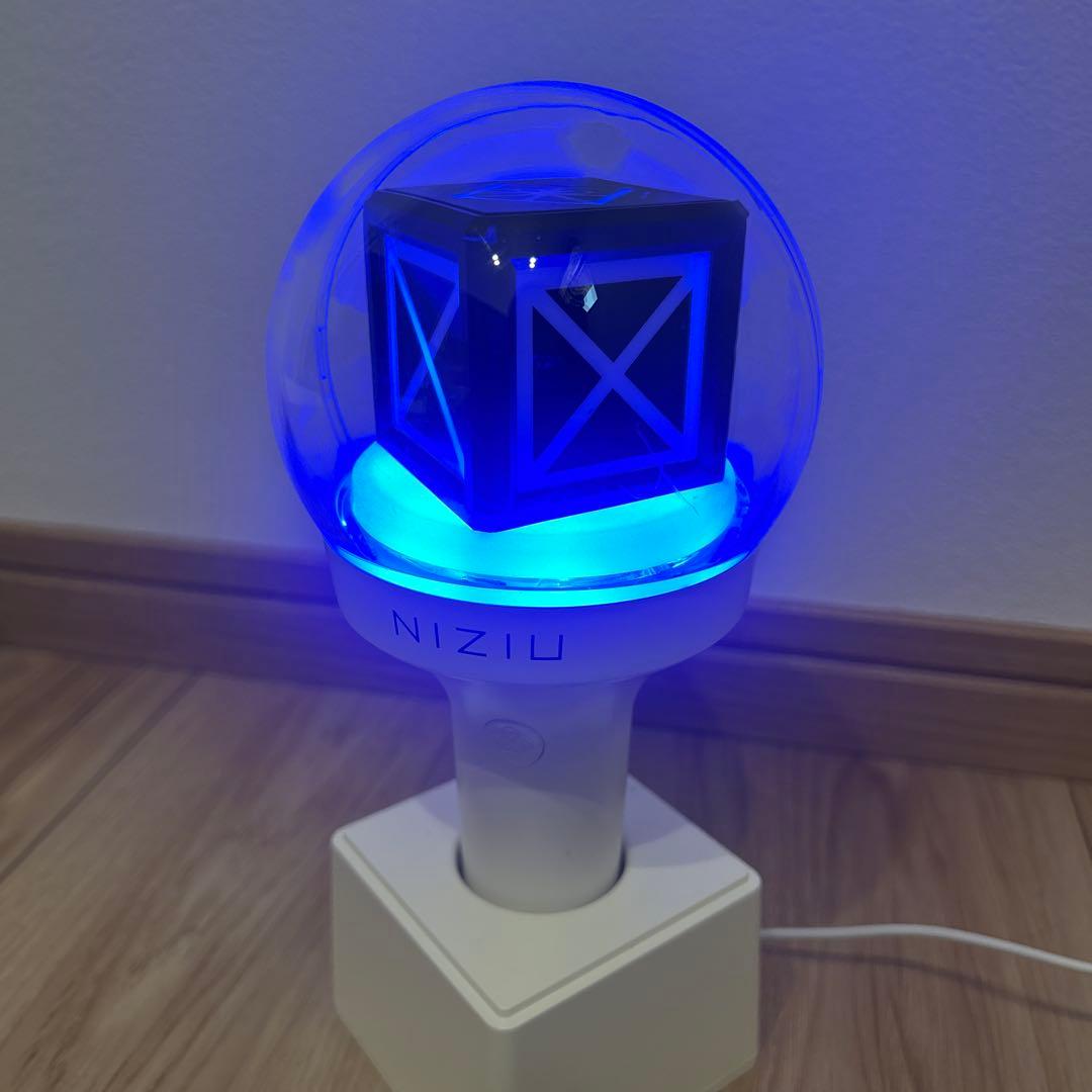 NiziU　ペンライト