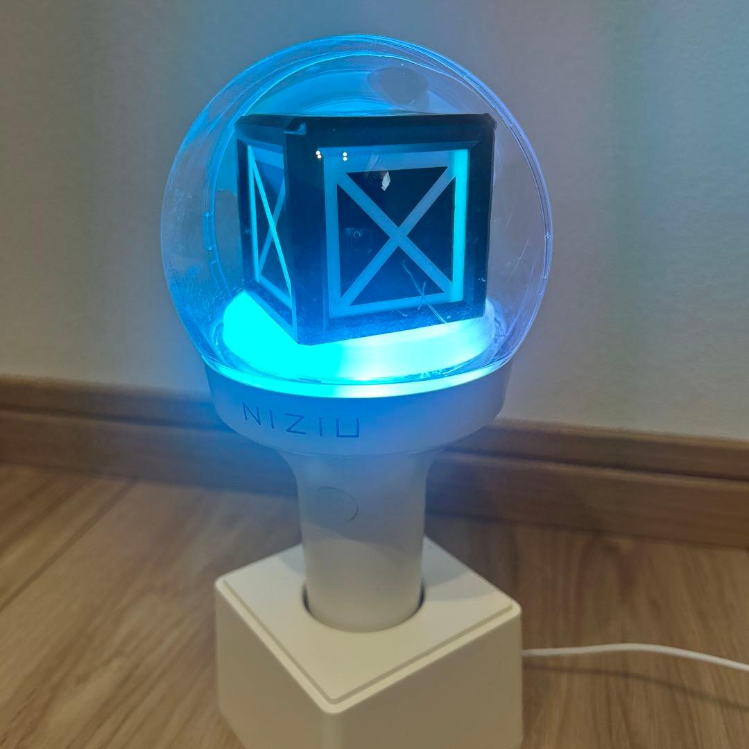 NiziU　ペンライト
