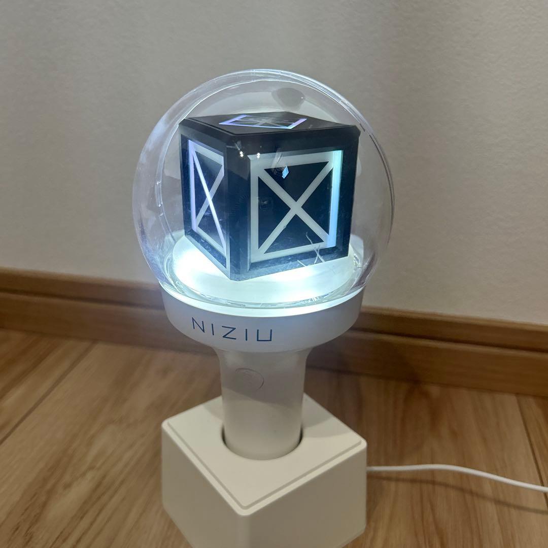 NiziU　ペンライト