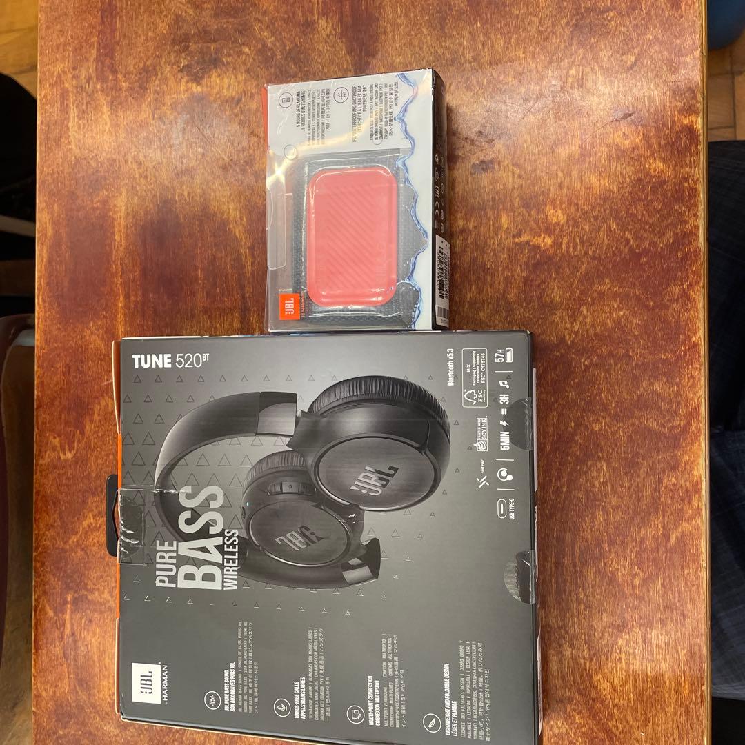 JBL TUNE 520BT ワイヤレスヘッドフォン JBL GO3