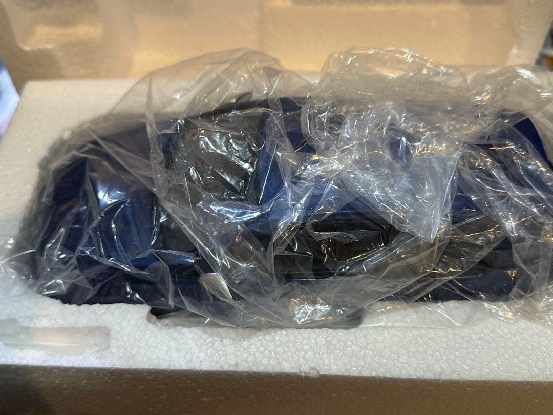 OTTOmobile Golf R ミニカー 青色 1/18