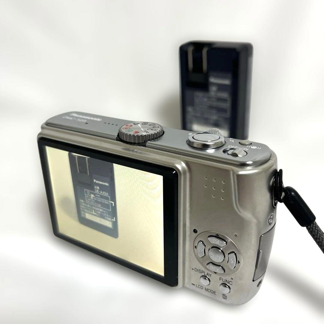 Panasonic DMC-TZ3 デジタルカメラ