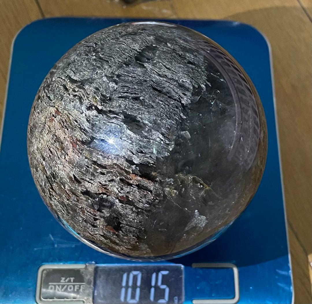 ガーデンクォーツ マリアナ海溝模様 スフィア 庭園水晶 浄化 約1キロ 虹入