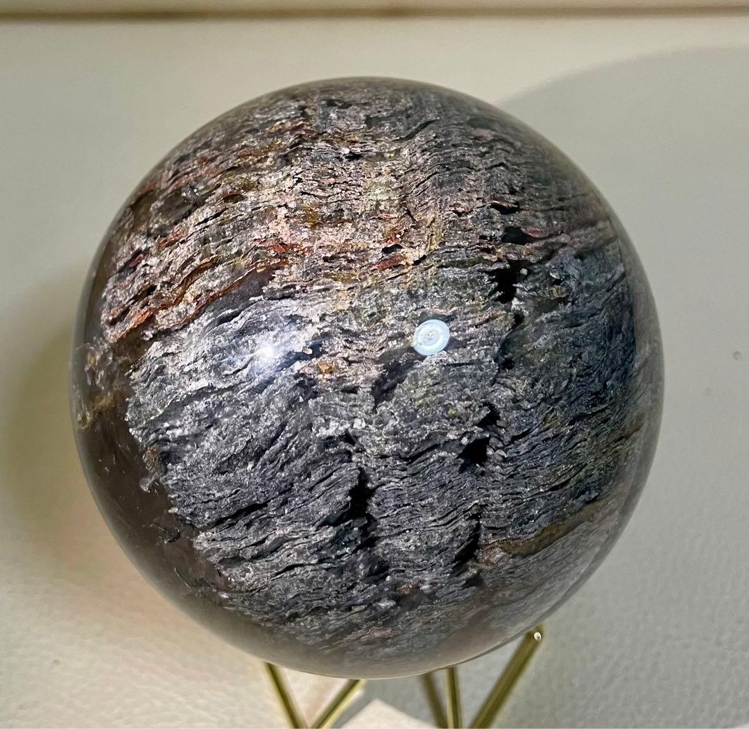 ガーデンクォーツ マリアナ海溝模様 スフィア 庭園水晶 浄化 約1キロ 虹入