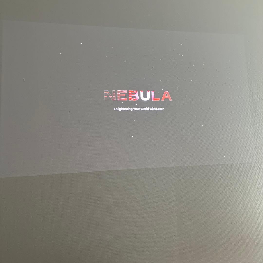 ヌ*リ様 NEBULA cosmos lasar 4k プロジェクター本体