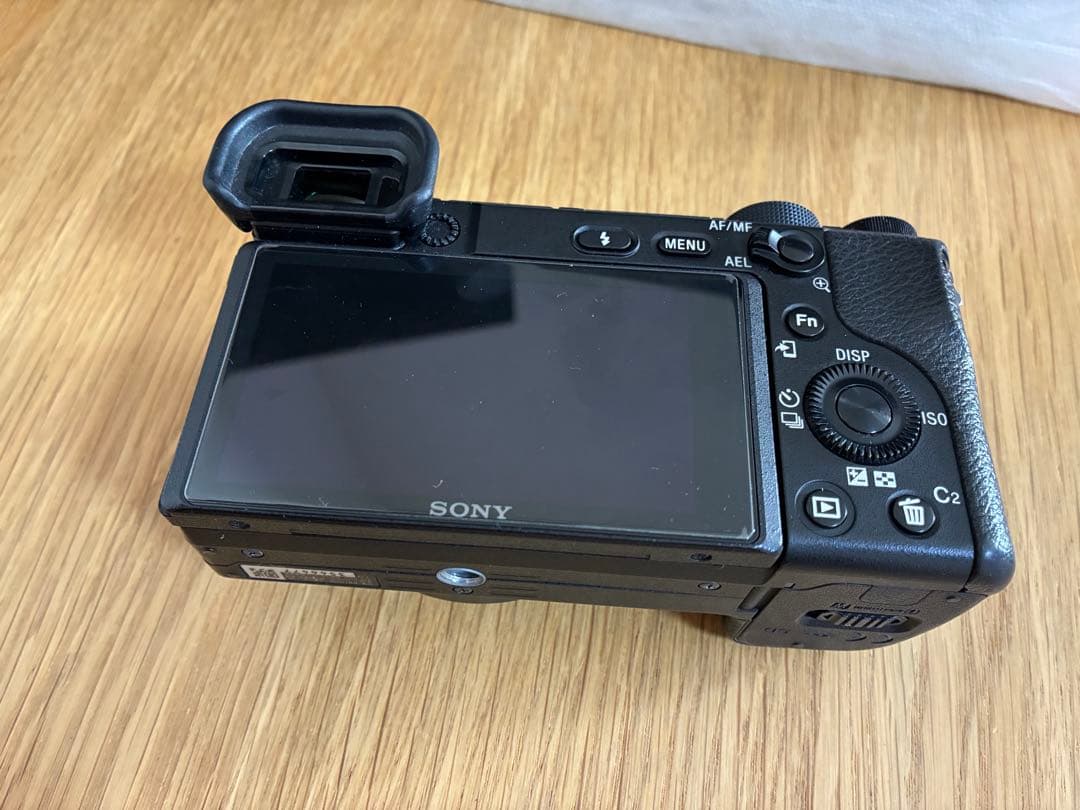 SONY α6400ミラーレスカメラ 本体と付属品 海外仕様