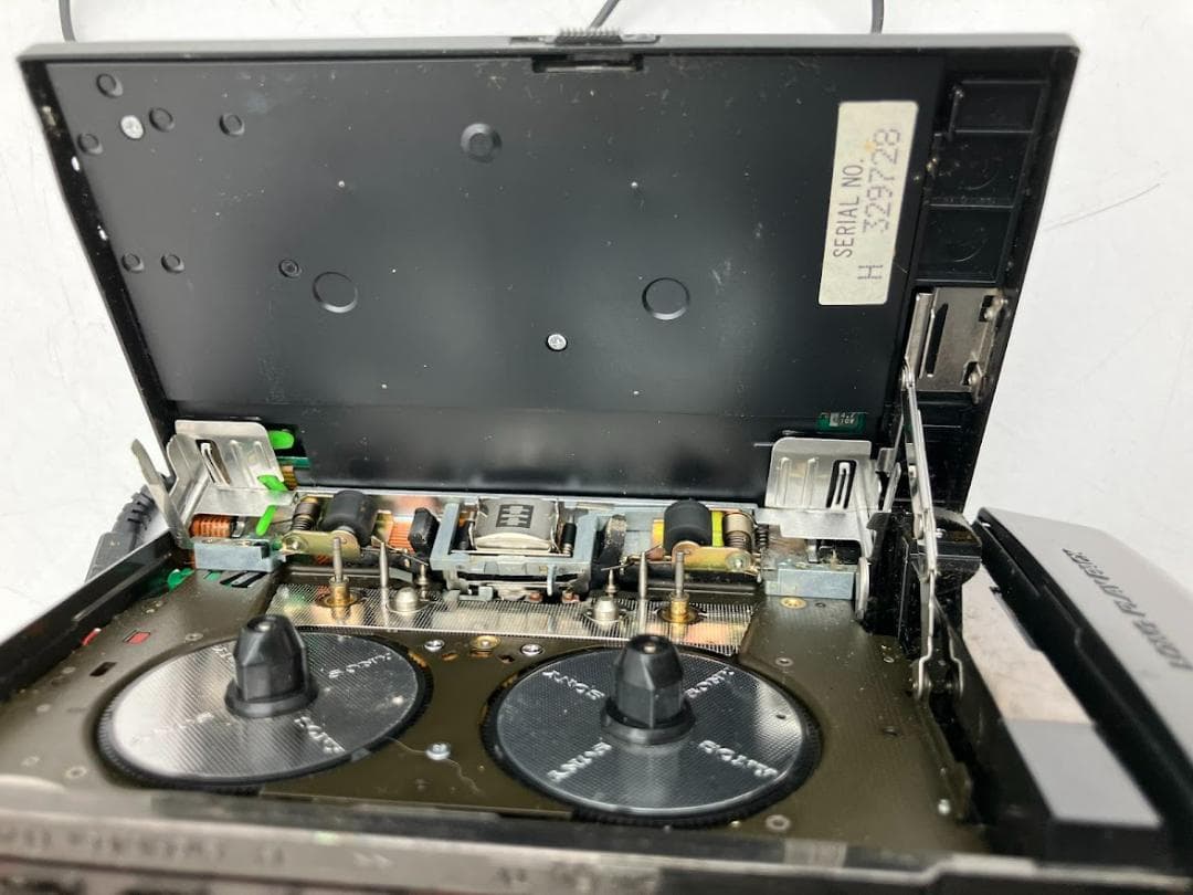 【ジャンク品】SONY　カセットウォークマン　 WM-F404