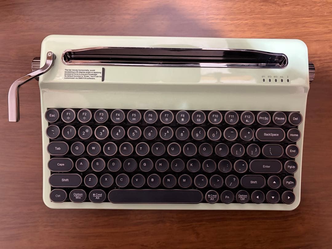 レトロスタイル メカニカルキーボード