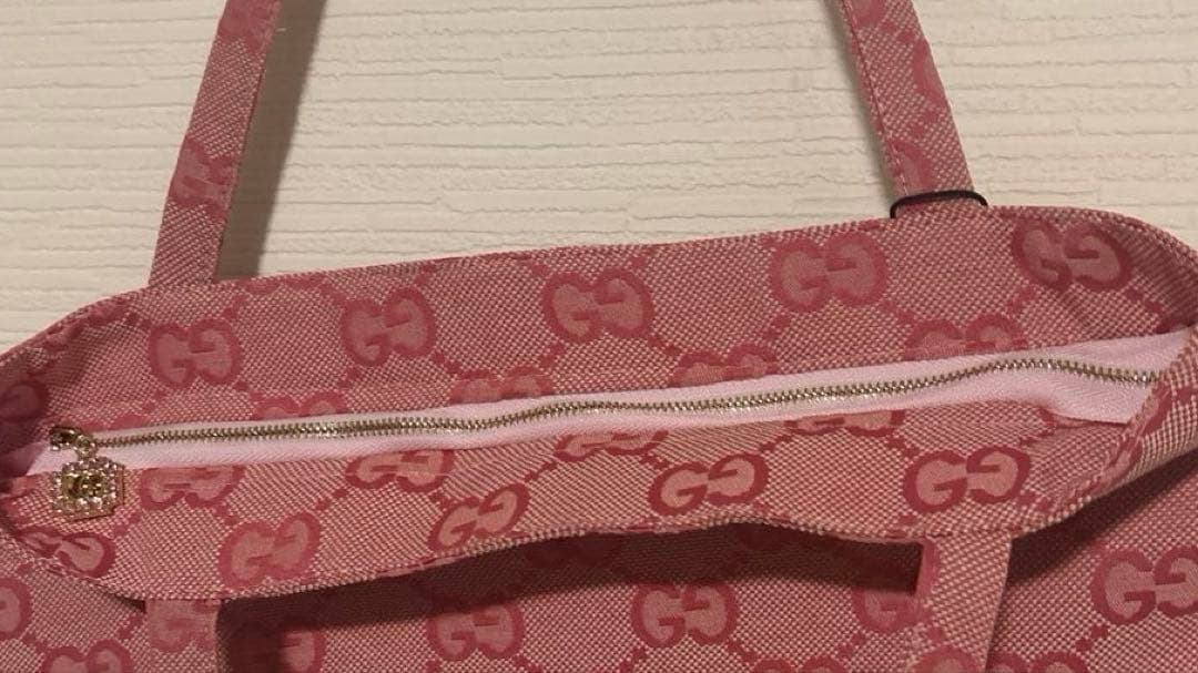 割引あり GUCCI グッチ 海外限定 ノベルティロゴ トートバッグ ピンク色