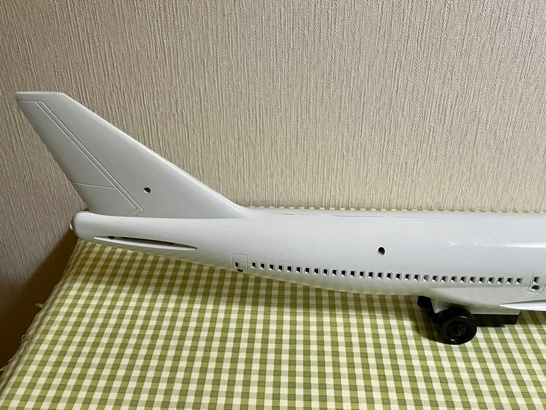 全長約65㎝！ 走る！光る！ジェット音が鳴る！ リアルサウンドジェット2 飛行機