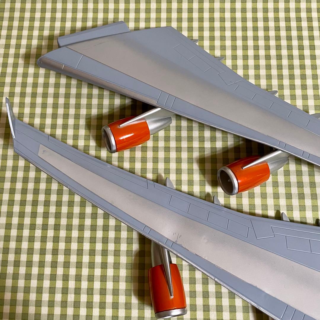 全長約65㎝！ 走る！光る！ジェット音が鳴る！ リアルサウンドジェット2 飛行機