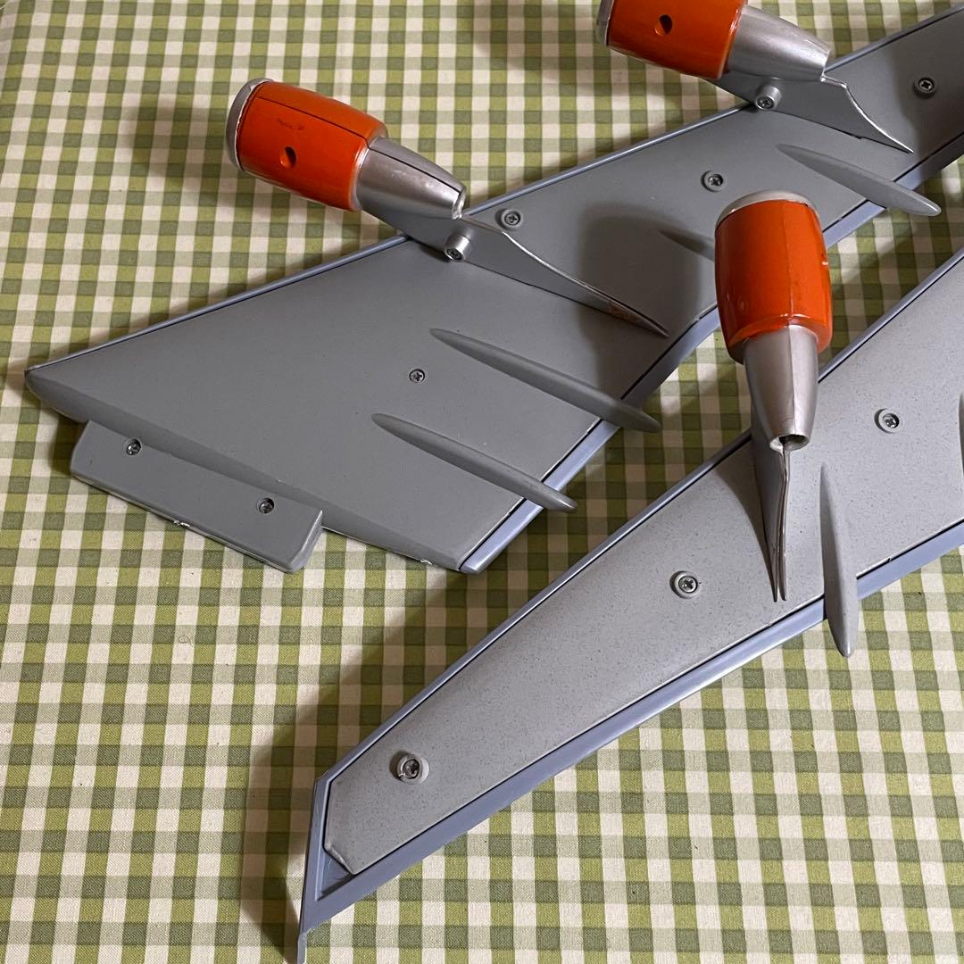 全長約65㎝！ 走る！光る！ジェット音が鳴る！ リアルサウンドジェット2 飛行機