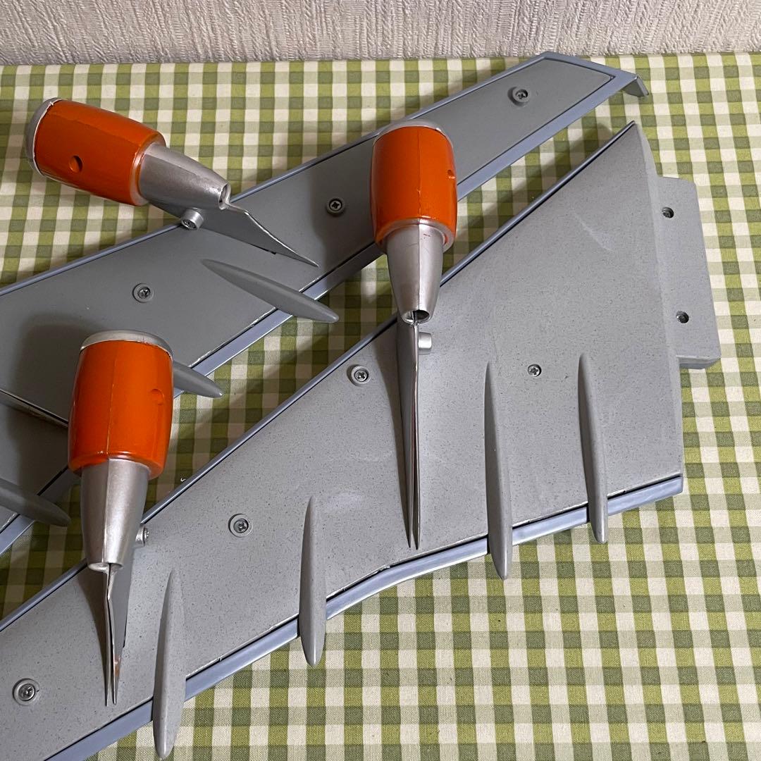 全長約65㎝！ 走る！光る！ジェット音が鳴る！ リアルサウンドジェット2 飛行機