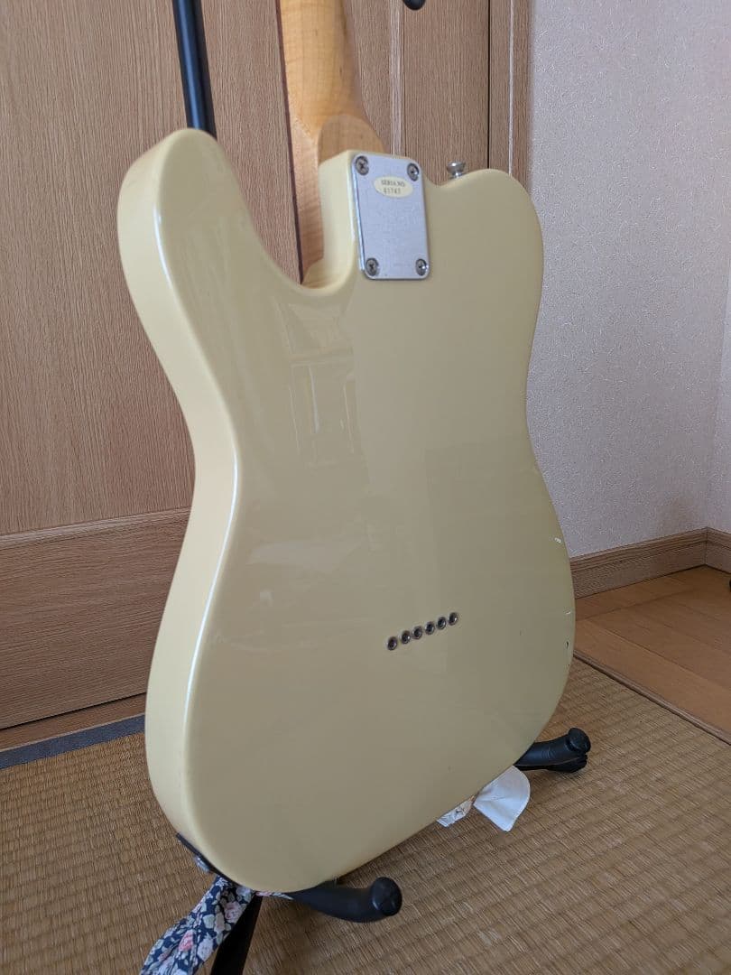 テレキャスタータイプ エレキギター クリーム色