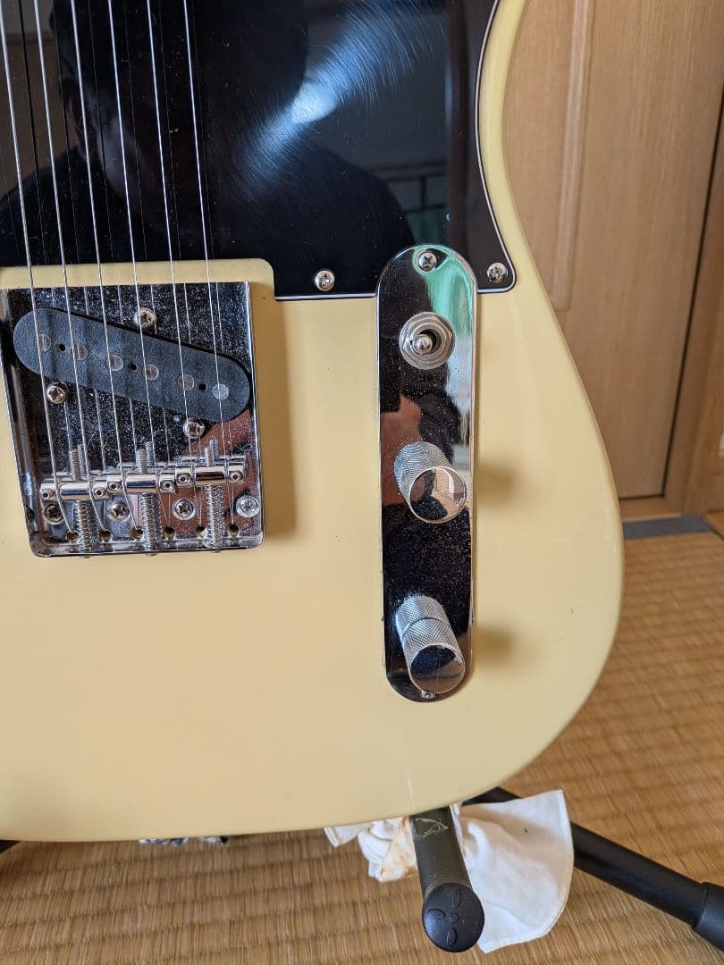 テレキャスタータイプ エレキギター クリーム色