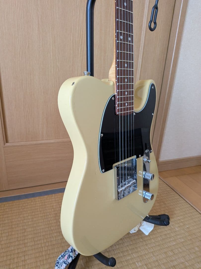 テレキャスタータイプ エレキギター クリーム色