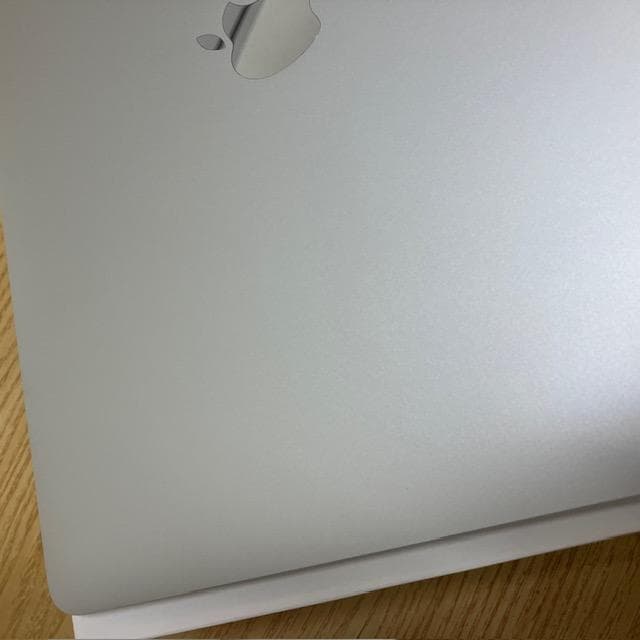 GA6915◆MacBook Air　Model A2337　箱付き　ジャンク♪