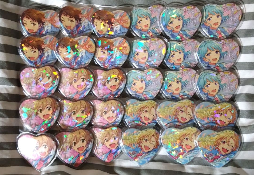 あんスタ Ra*bits 缶バッジ ペンライトチューブ