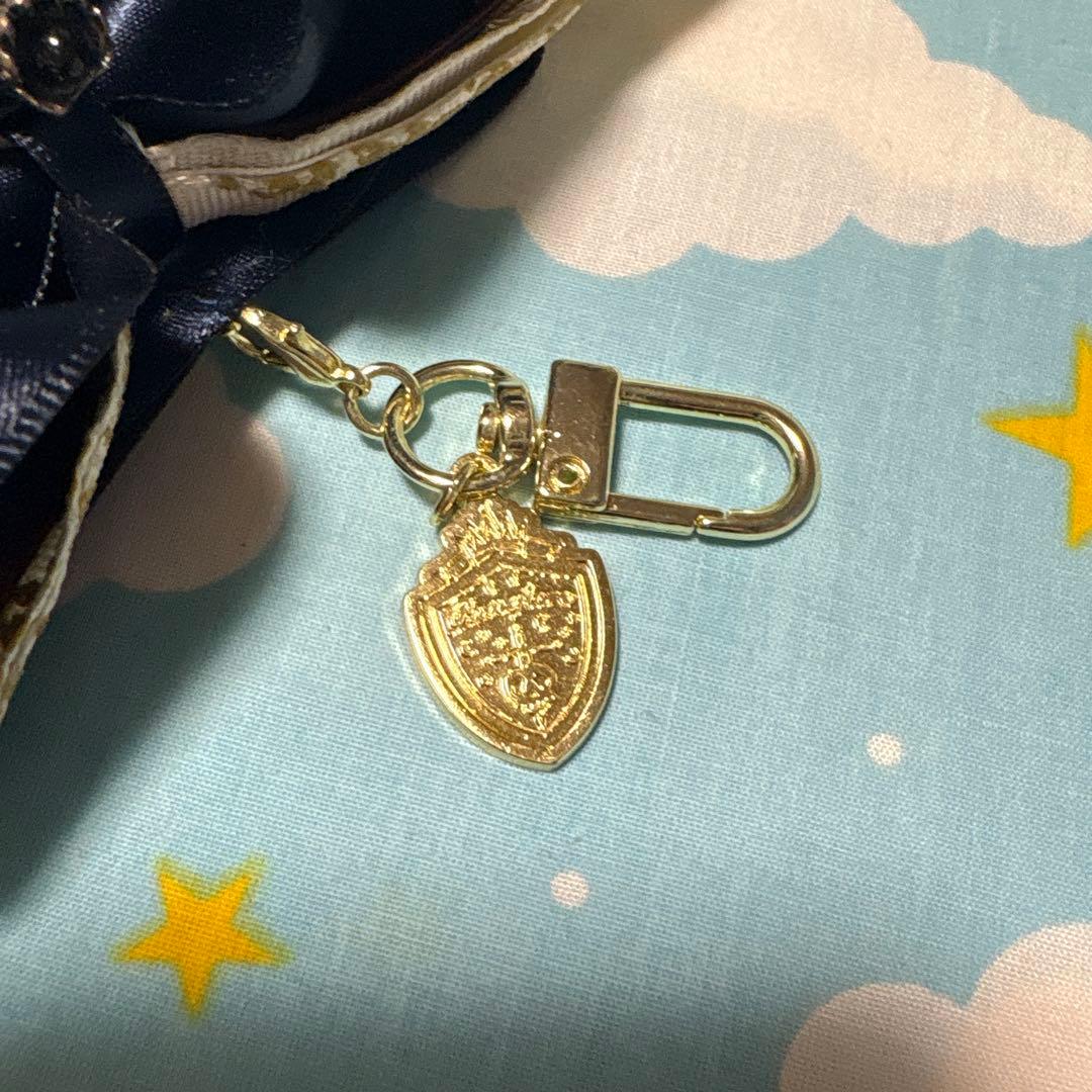 ディズニー ツイステッドワンダーランド マイラ マルチチャーム ポムフィオーレ