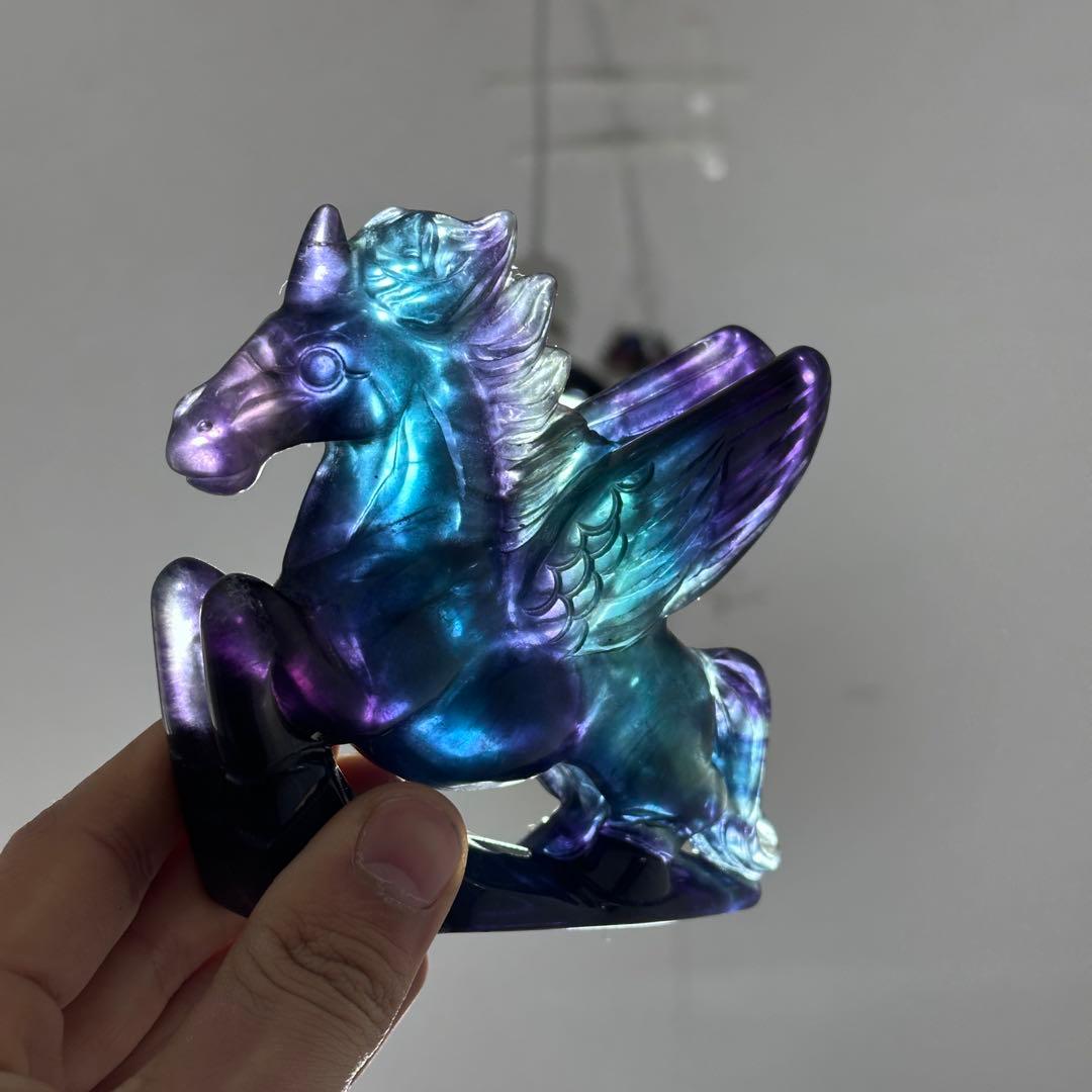 天然石フローライトのユニコーン　置物　ご購入前に在庫確認必要G.902