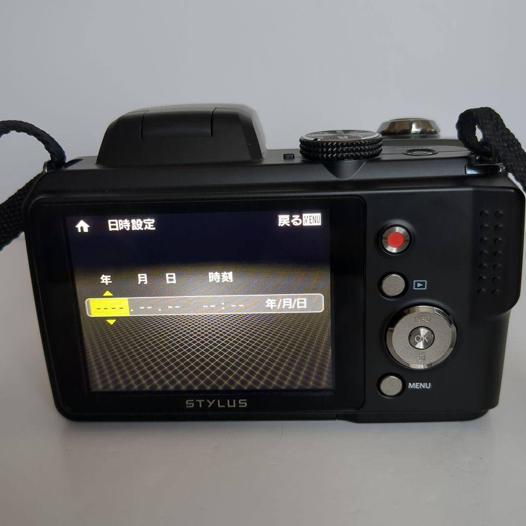 OLYMPUS コンパクトデジタルカメラSTYLUS SP-820UZ