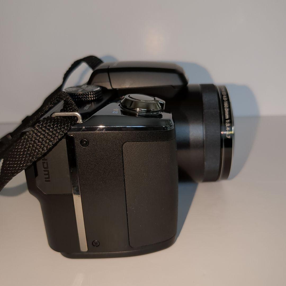 OLYMPUS コンパクトデジタルカメラSTYLUS SP-820UZ