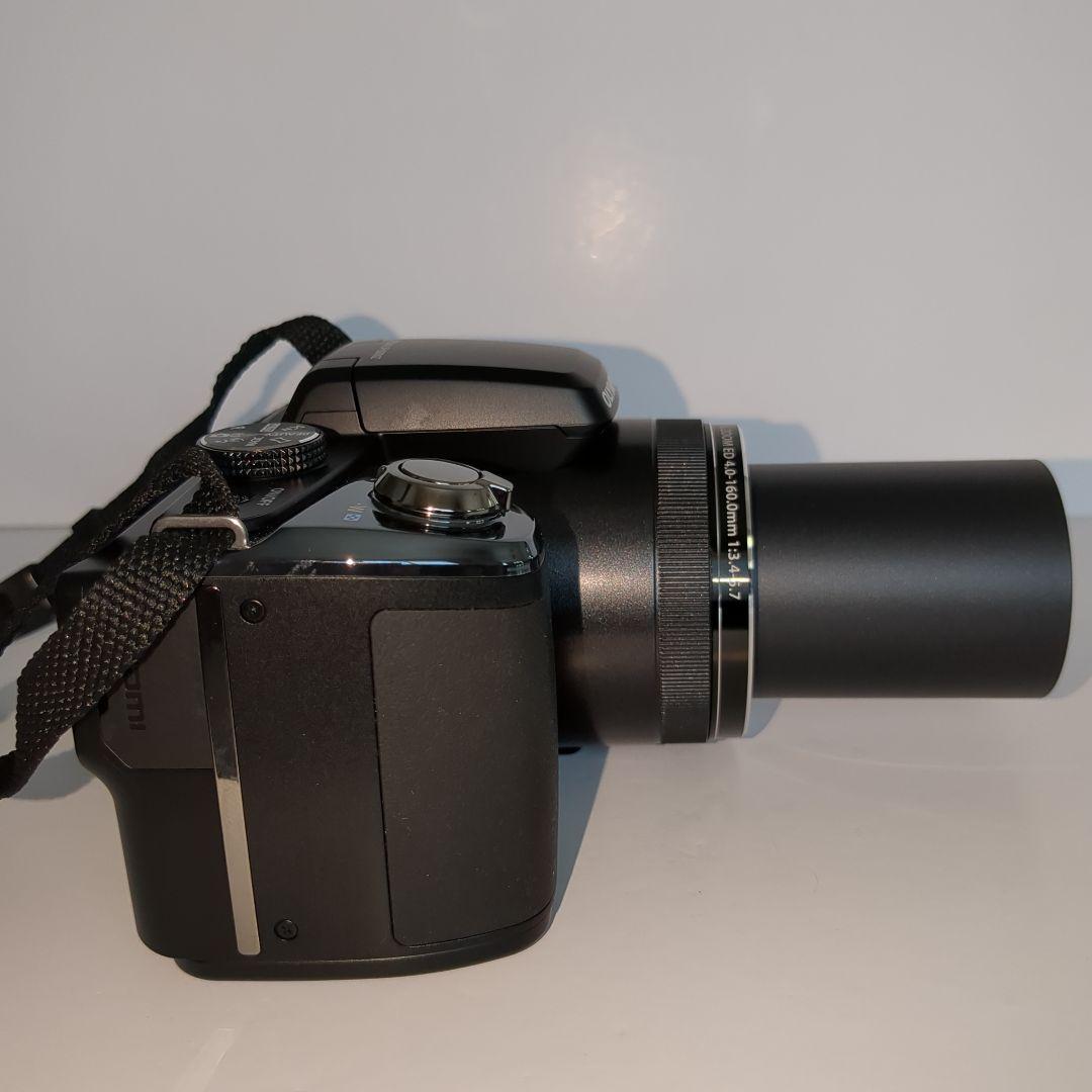 OLYMPUS コンパクトデジタルカメラSTYLUS SP-820UZ