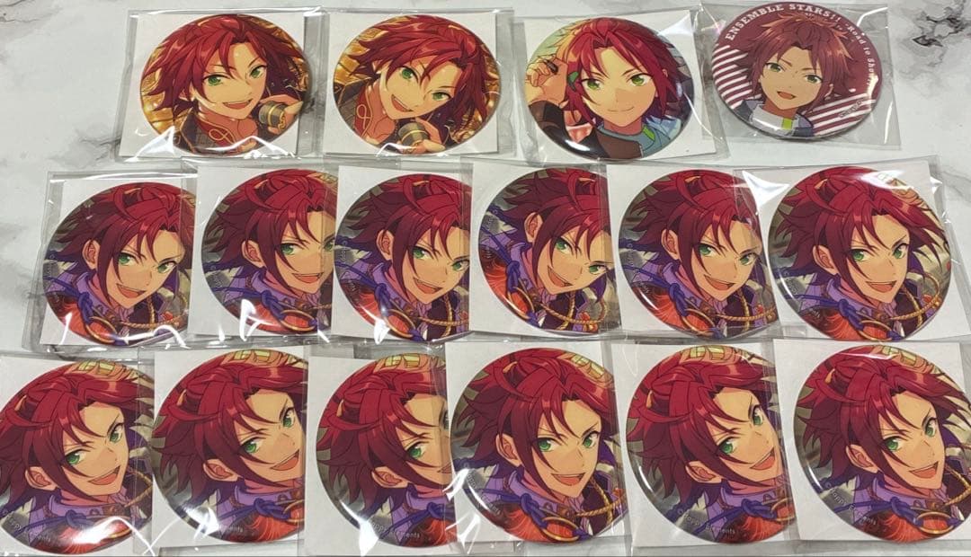 あんスタ 衣更真緒 コレクション缶バッジ