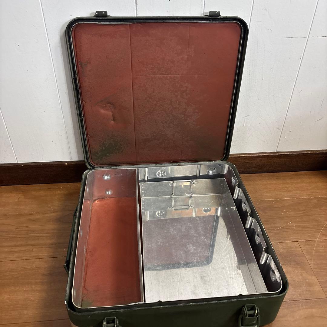 フランス軍　実物　メディカル　スチールケース　ラージ　送料無料