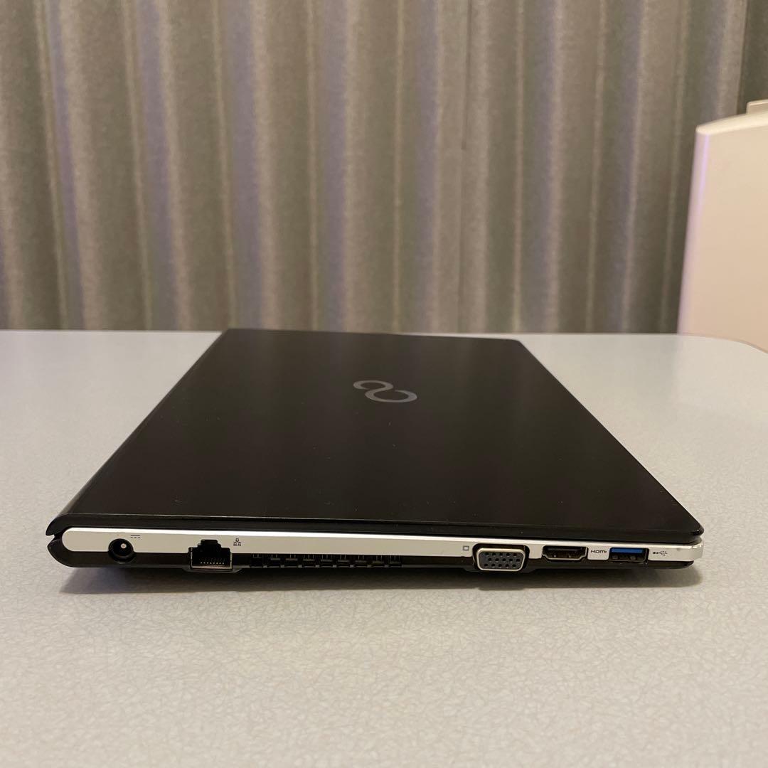 富士通　Fujitsu LIFEBOOK ノートPC