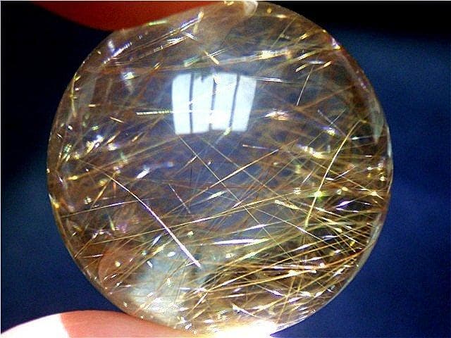 AAA級天然ゴールドルチルクォーツ丸玉B83P1/650P18C