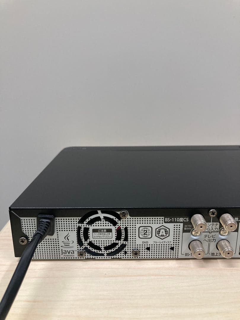 めっちゃ綺麗　リモコン新品　TOSHIBA REGZA DBR-W507