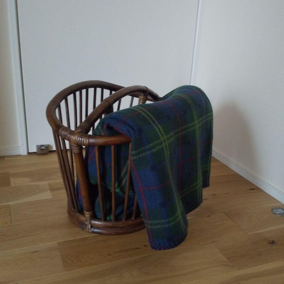 レア品❗️カーブが美しい！飴色ラタンマガジンラック❗️