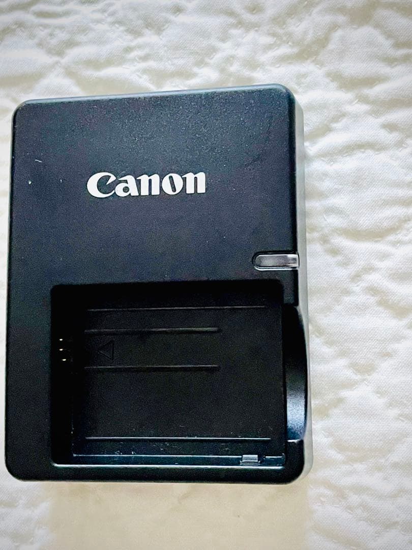 Canon EOS Kiss X 3 ダブルズームレンズセット